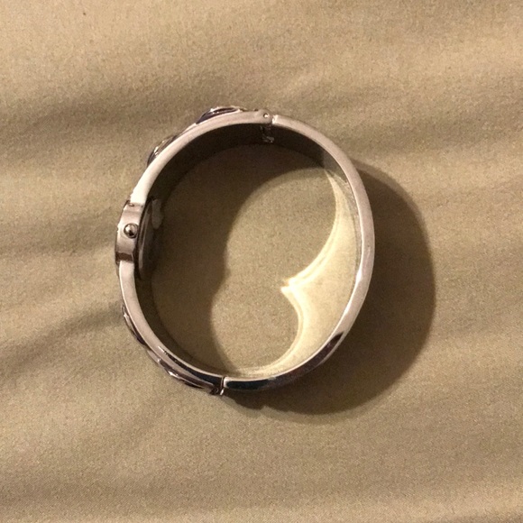 Watch - Picture 2 of 2